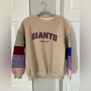 Unisex Giants Crewneck Sweater - Multicolor